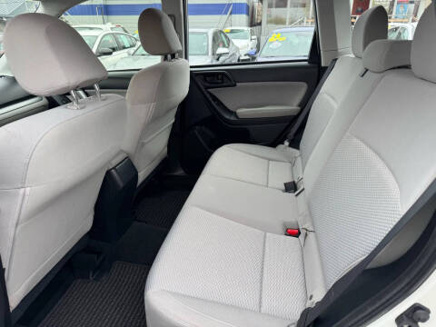 2017 Subaru Forester 2.5i