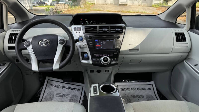 2012 Toyota Prius v