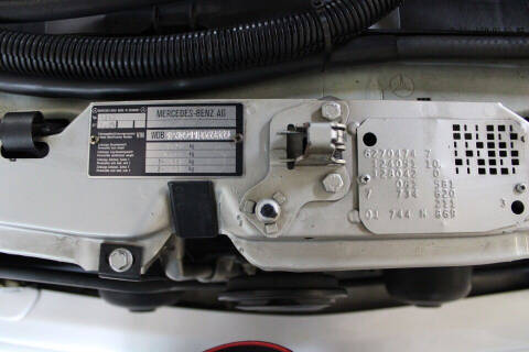 1991 Mercedes-Benz 300-Class