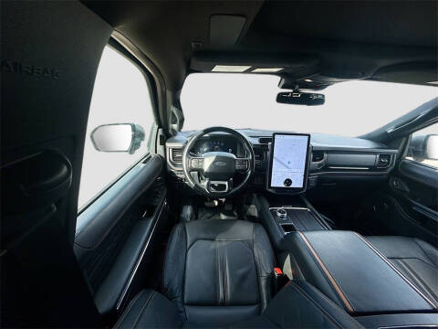 2023 Ford Expedition Platinum