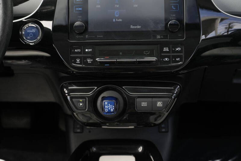 2017 Toyota Prius Four