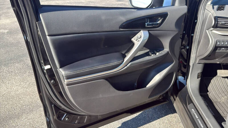 2026 Mitsubishi Eclipse Cross SE