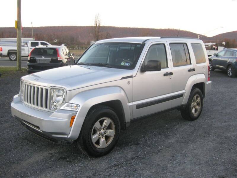 2011 Jeep Liberty for sale at BUSHKILL AUTO SALES LLC in Wind Gap PA