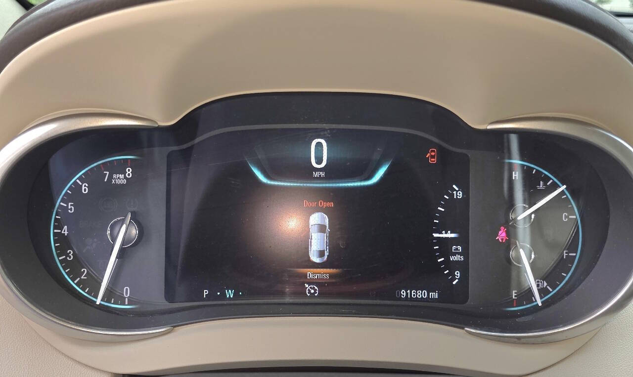 2014 Buick LaCrosse Base 4dr Sedan - White exterior view 19