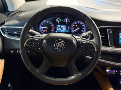 2018 Buick Enclave Essence