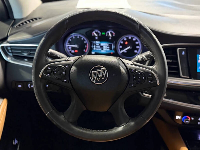 2018 Buick Enclave Essence