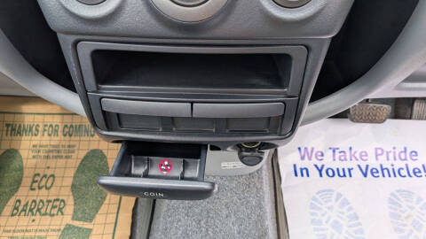 2000 Toyota Funcargo Yaris