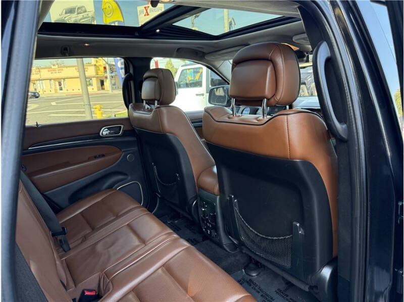 2016 Jeep Grand Cherokee Summit