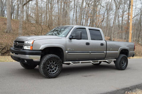2006 Chevrolet Silverado 2500HD for sale at Gateway Car Connection in Eureka MO