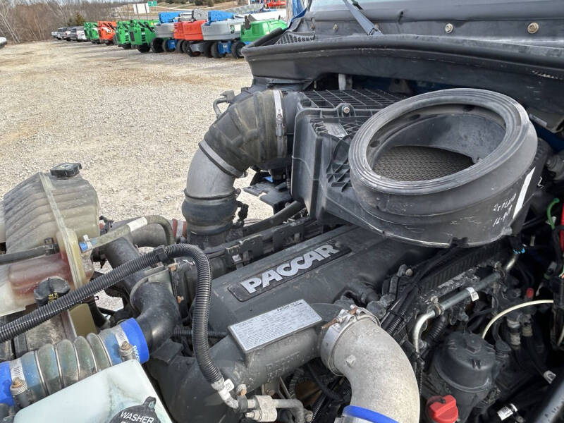 2016 Peterbilt 579 Road 579 Road Tractor