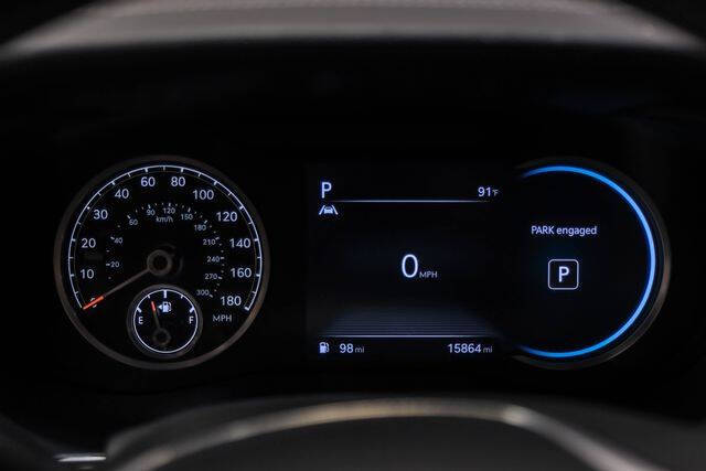 2023 Genesis G70
