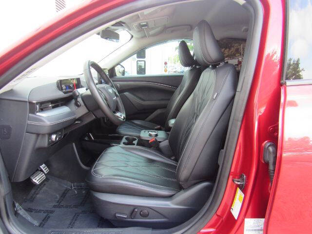 2021 Ford Mustang Mach-E Select