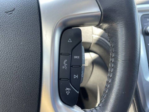 2015 GMC Acadia SLE-2