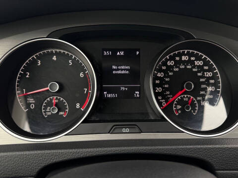 2017 Volkswagen Golf TSI S