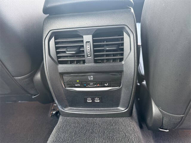 2024 BMW 3 Series 330i