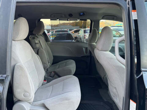 2017 Toyota Sienna