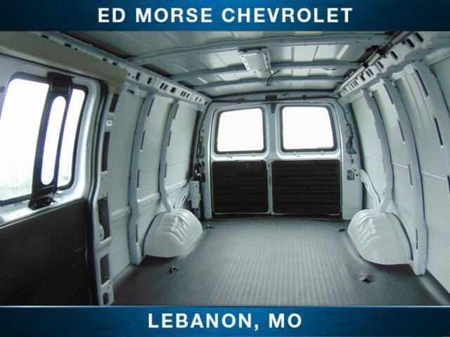 2025 Chevrolet Express 2500