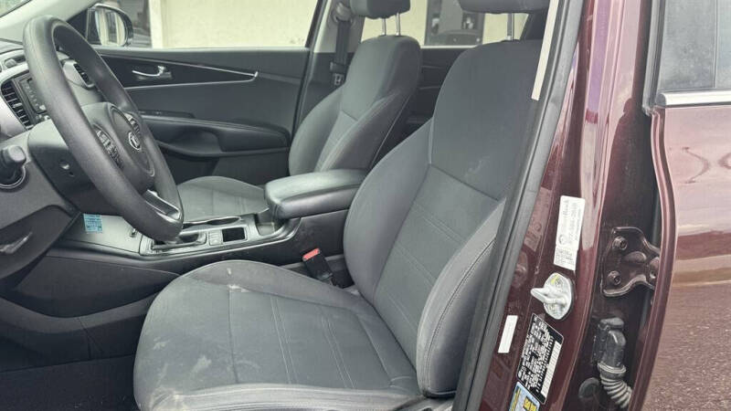 2018 Kia Sorento LX V6
