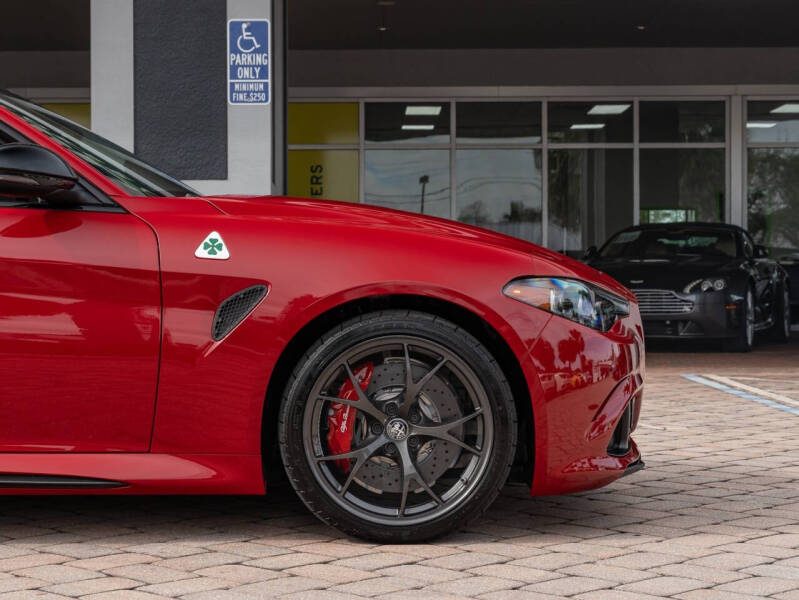 2024 Alfa Romeo Giulia Quadrifoglio