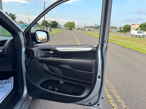 2018 Dodge Grand Caravan GT