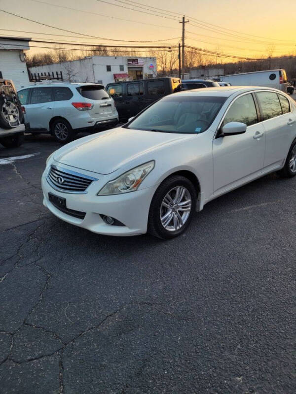 2011 Infiniti G25 Sedan for sale at JMC Auto and Truck Sales in Port Jefferson Station NY