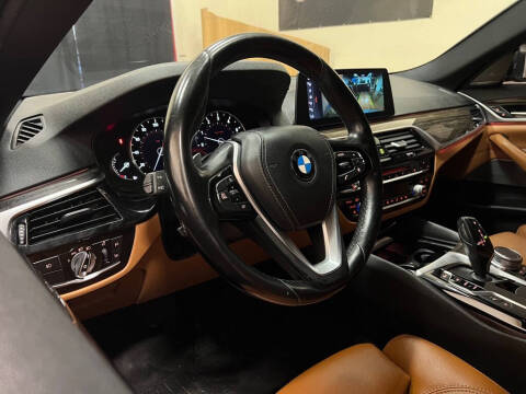 2017 BMW 5 Series 540i