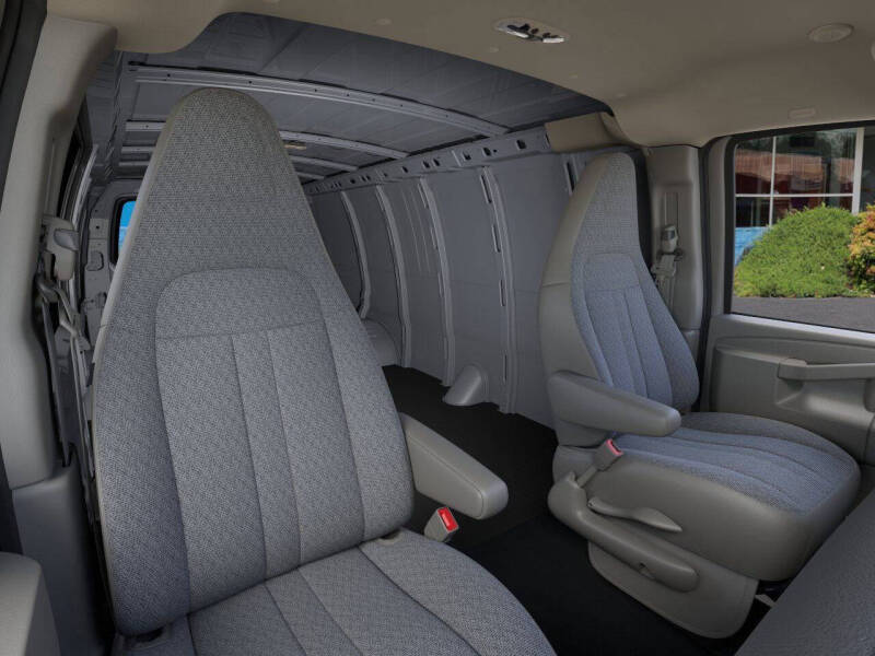 2026 GMC Savana 2500