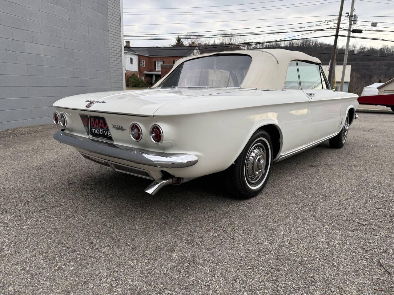 1963 Chevrolet Corvair 16