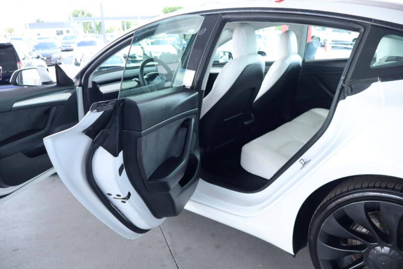 2022 Tesla Model 3 Performance
