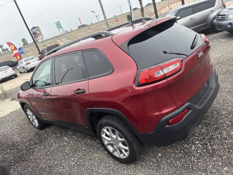 2017 Jeep Cherokee Sport Altitude