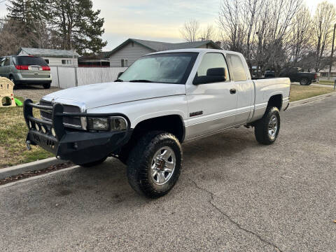 2001 Dodge Ram 2500 for sale at Blue Mountain Auto Sales in Ontario OR