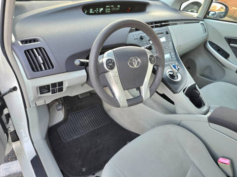 2010 Toyota Prius II