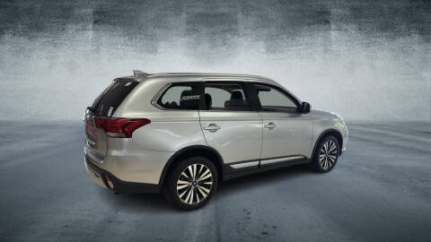 2020 Mitsubishi Outlander