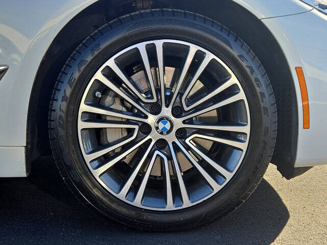 2019 BMW 5 Series 530i xDrive