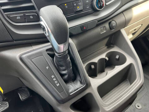 2025 Ford Transit