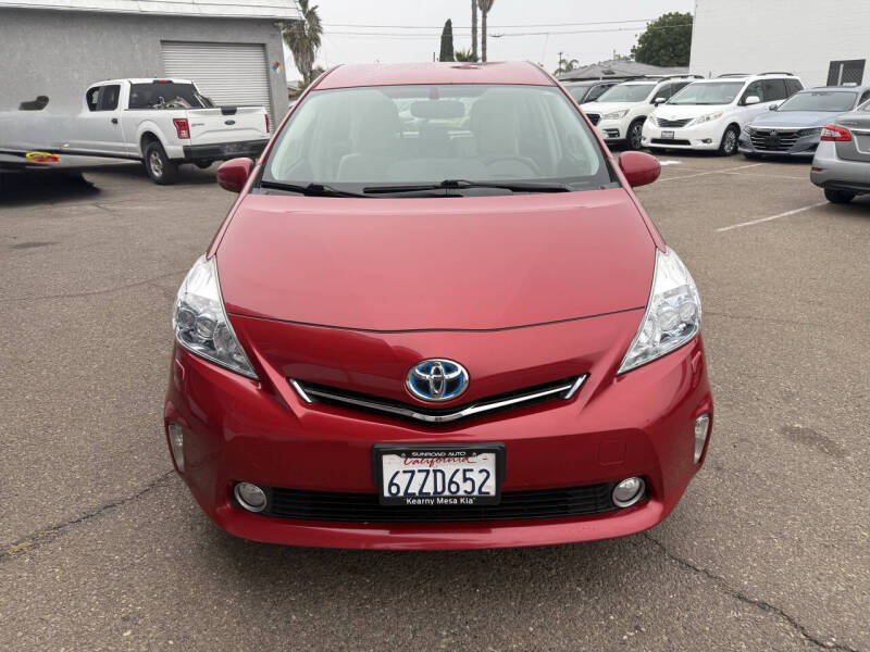 2013 Toyota Prius v Five