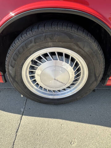 1990 Oldsmobile Toronado Trofeo