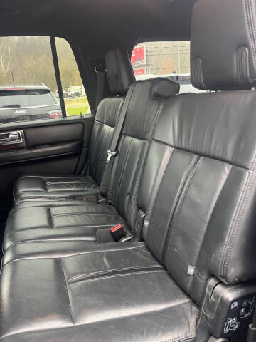 2016 Lincoln Navigator Select