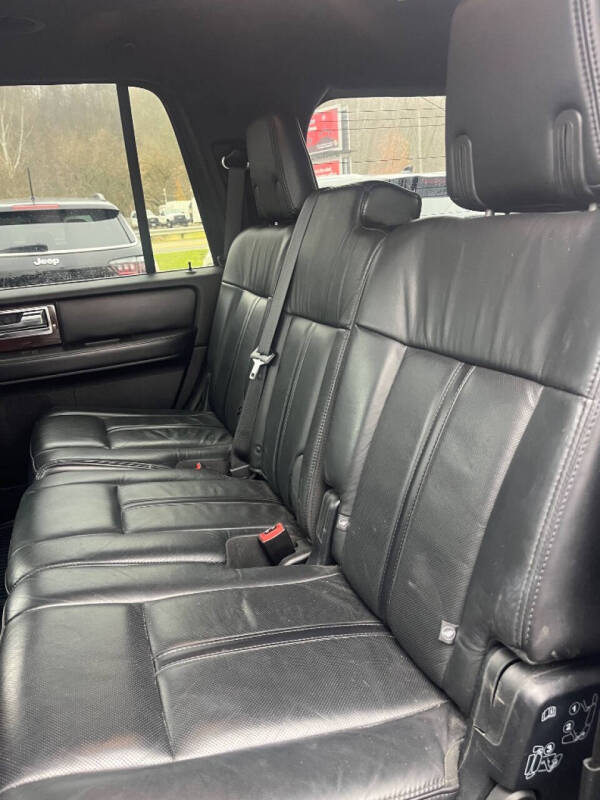 2016 Lincoln Navigator Select