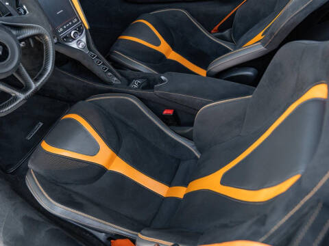 2022 McLaren 720S Spider Performance