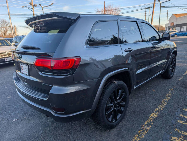 2020 Jeep Grand Cherokee Altitude
