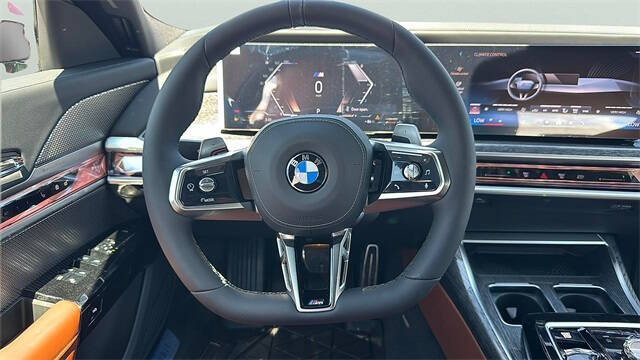 2025 BMW 7 Series 760i xDrive