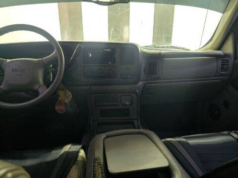 2002 GMC Yukon XL Denali