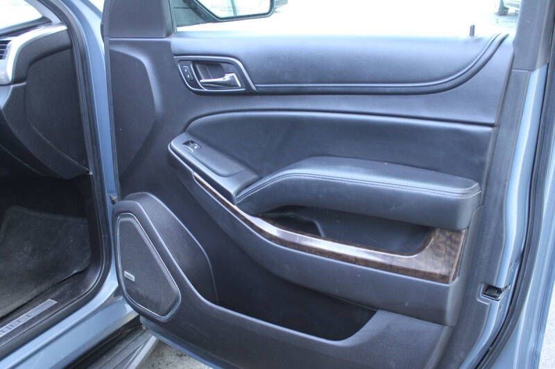 2016 Chevrolet Suburban LT