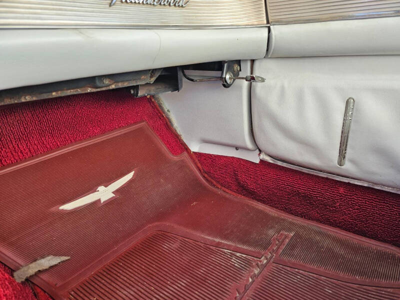 1961 Ford Thunderbird