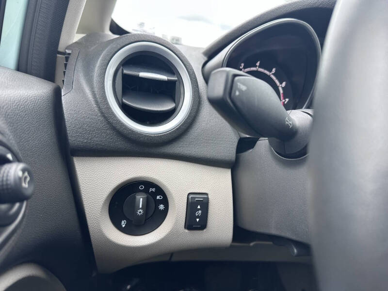 2017 Ford Fiesta Titanium