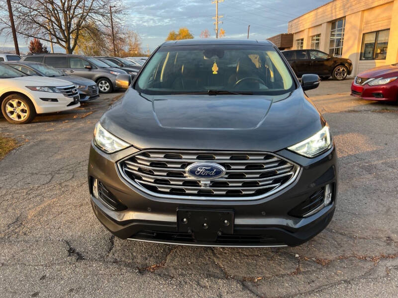 2020 Ford Edge Titanium