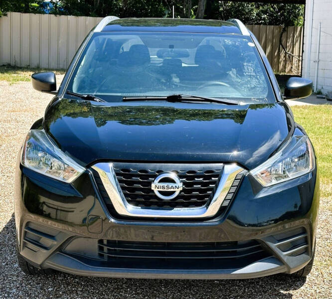 2019 Nissan Kicks S