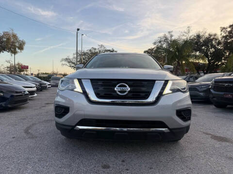 2020 Nissan Pathfinder S