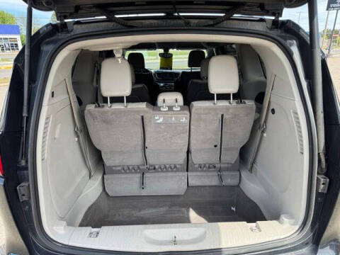 2018 Chrysler Pacifica Touring L